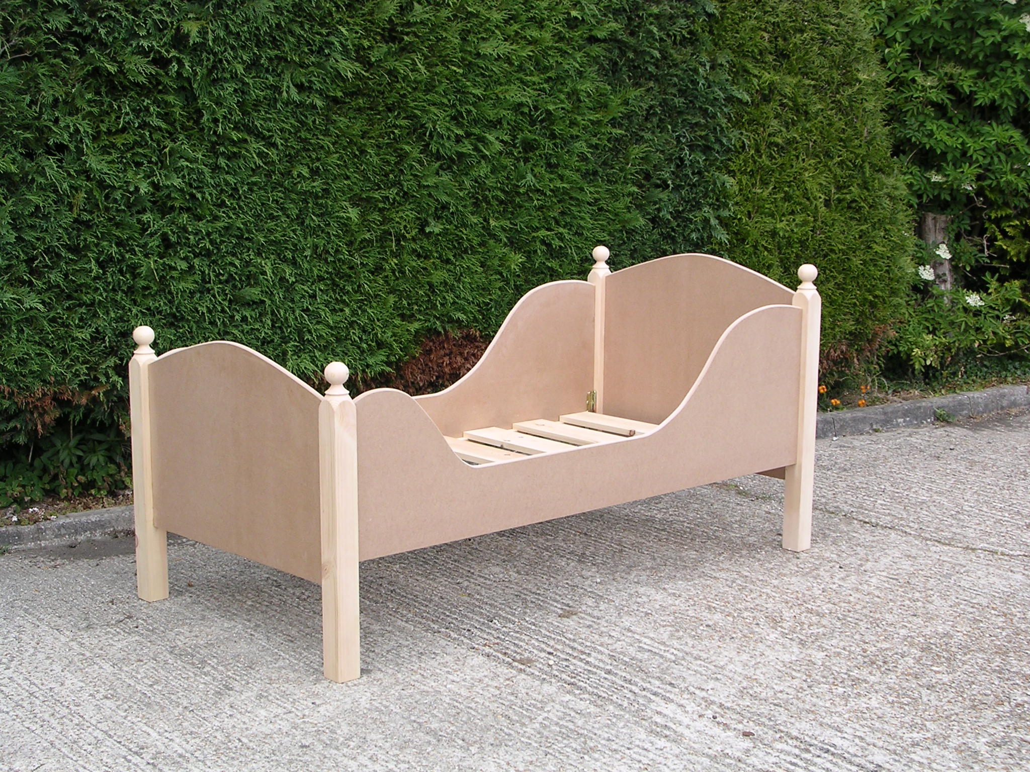 Single Sleigh Bed