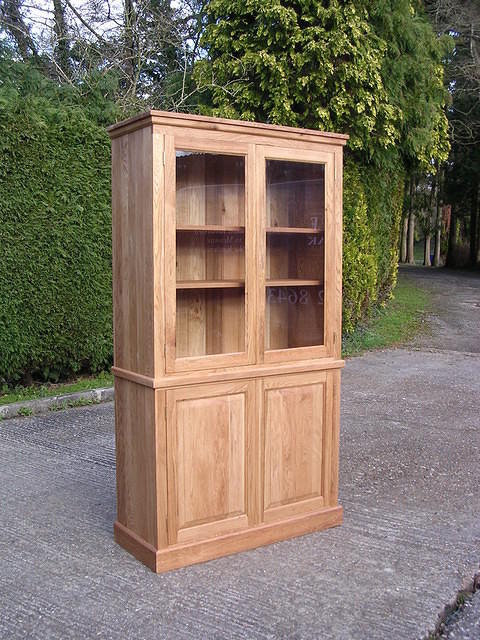 Display Cabinet