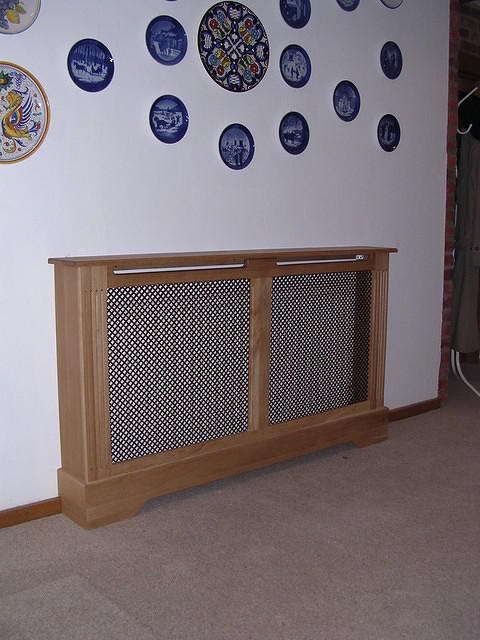 Radiator cover with bronze grill